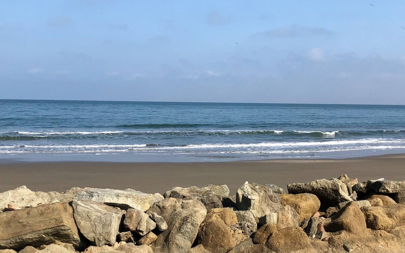 None - 3 Bedrooms Beachfront House With Pool None San Jacinto, Ecuador Private by Private