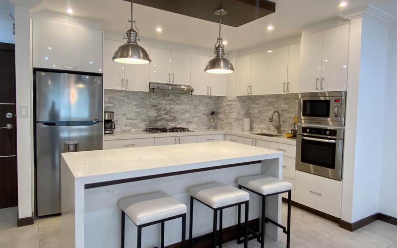 <p data-start="155" data-end="414">Enjoy modern l…