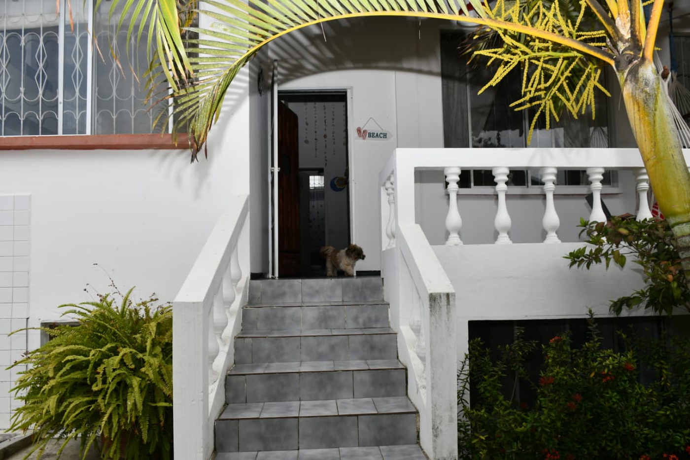 Affordable Beach House In Condominium