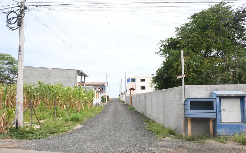 Lot View San Clemente, Ecuador Private by Aladino Mendoza