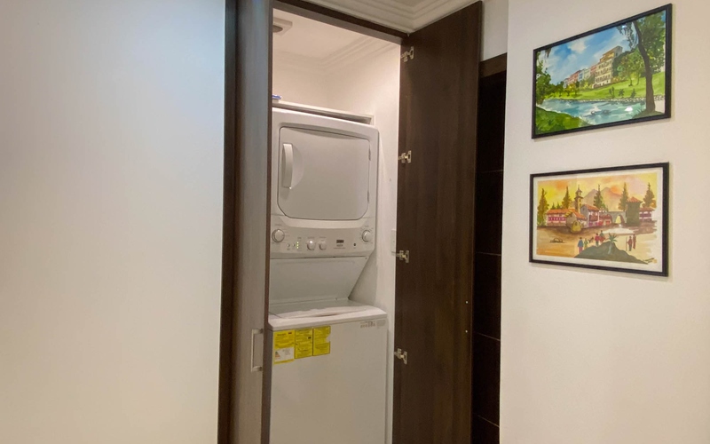 Master Bathroom Cuenca, Ecuador DJI Phantom 4 by Jonathan Mueller