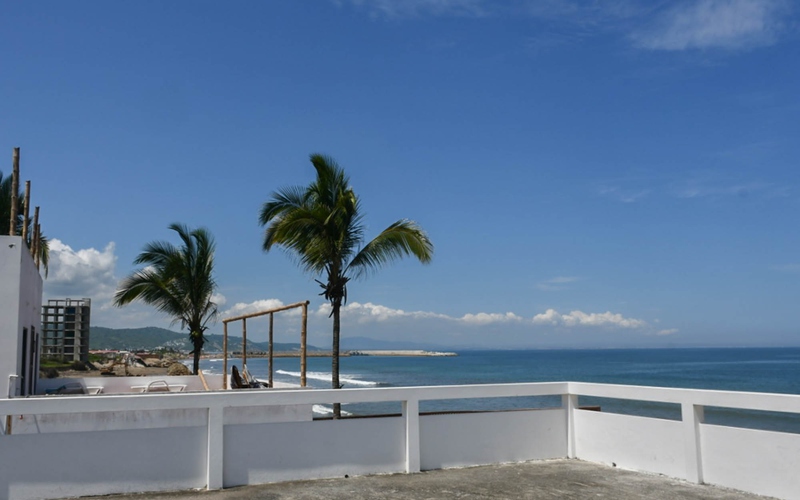Beachfront view - Oceanfront Villa Los Ranchos Beachfront view Crucita, Ecuador Nikon D7500 by Aladino Mendoza