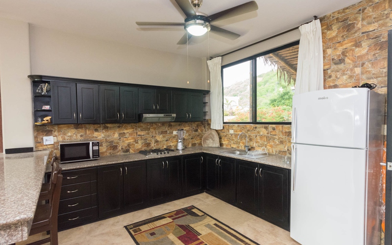 Kitchen - Comfortable Townhouse Near the Ocean Kitchen San Clemente, Ecuador Nikon D7500 by Lourdes Mendoza