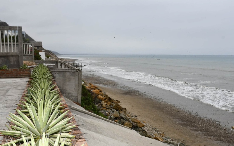 Beachfront view - Amazing Beachfront Crucita House Beachfront view Crucita, Ecuador Nikon D7500 by Aladino Mendoza