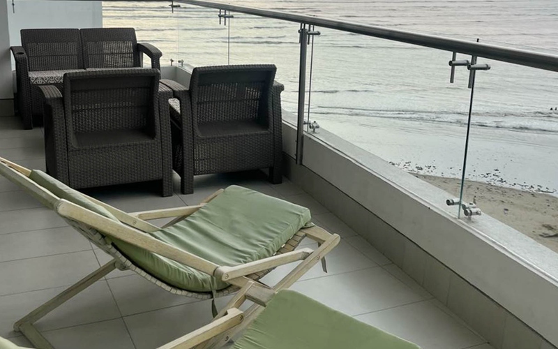 Beachfront view Bahia de Caraquez, Ecuador Nikon D7500 by Lourdes Mendoza