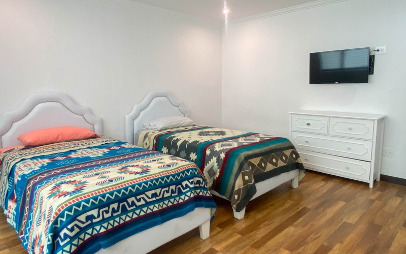 Master Bathroom Cuenca, Ecuador DJI Phantom 4 by Jonathan Mueller