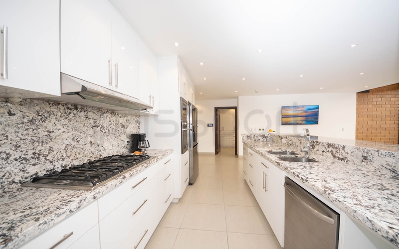 Condo With All The features Of A Penthouse <p>Make the very most of Av 3 de Noviembre exquis…